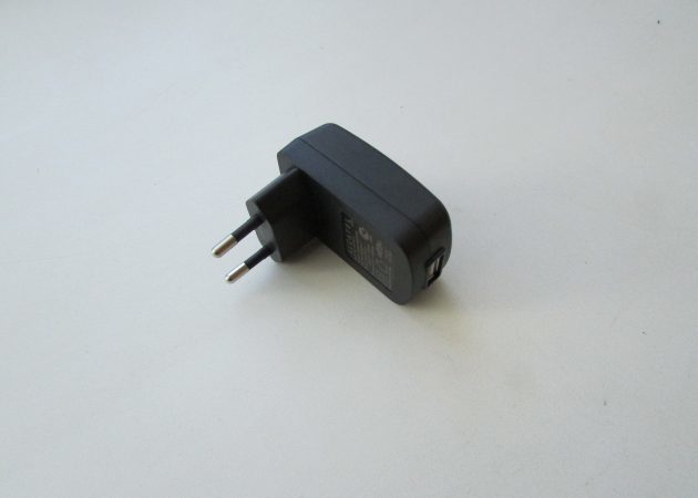 adaptor daya Alcatel