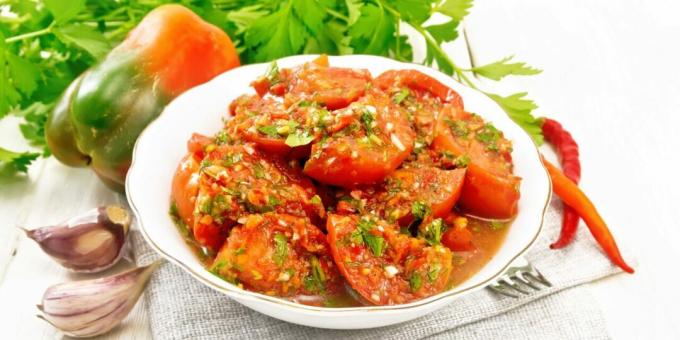 Acar Tomat dengan Paprika dan Bawang Putih