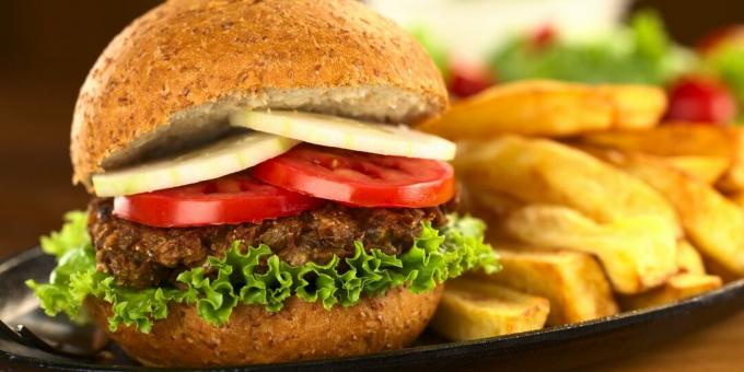 Burger vegetarian dengan irisan daging miju-miju