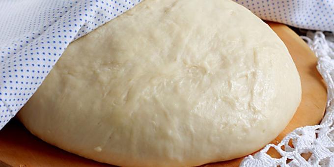Bagaimana membuat adonan untuk kue Ossetia