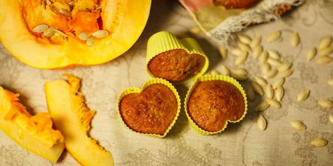 Muffin labu dengan jahe, cengkeh, dan kayu manis