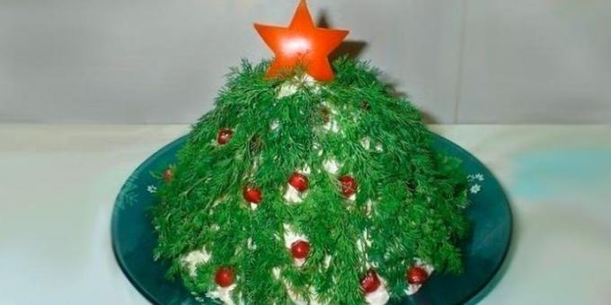 Natal resep masakan: salad dengan Plum "pohon Natal"