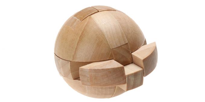 puzzle bola kayu