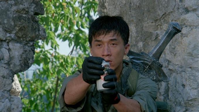 Film terbaik dengan Jackie Chan, "Armour Allah"