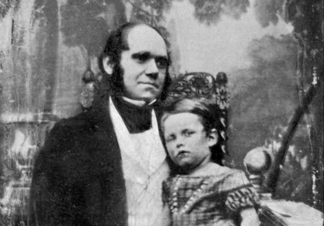 Charles Darwin dan putranya
